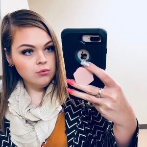 Meet your Posher, Jordan